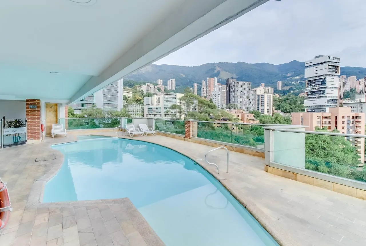 Amplio Apartamento Estudio Con Balcon 306 Edificio Blux Appartamento Medellín 0*,