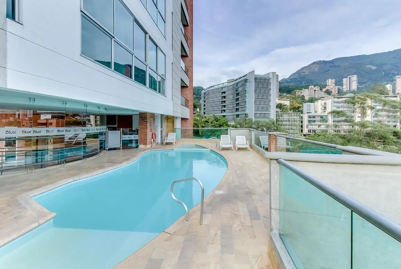 Amplio Apartamento Estudio Con Balcon 306 Edificio Blux Appartamento Medellín
